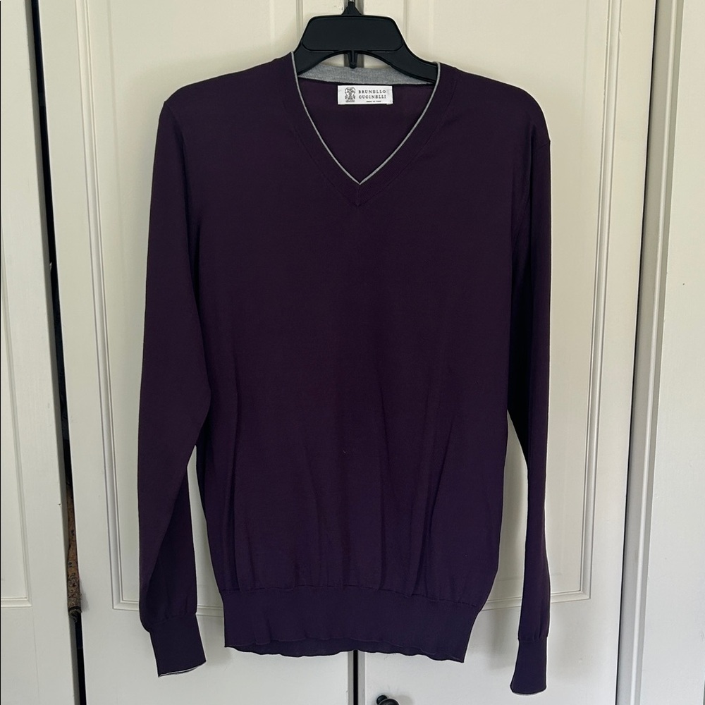 Brunello Cucinelli Men's 100% cotton Deep Purple V-Neck Sweater